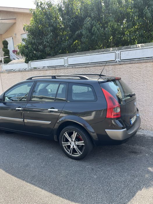 Reno megane 2.   2004