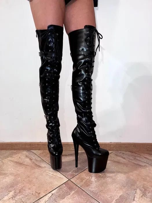 177/ OD RĘKI 41 czarny mat kozaki kozaczki 17 cm gogo paski wiązanie