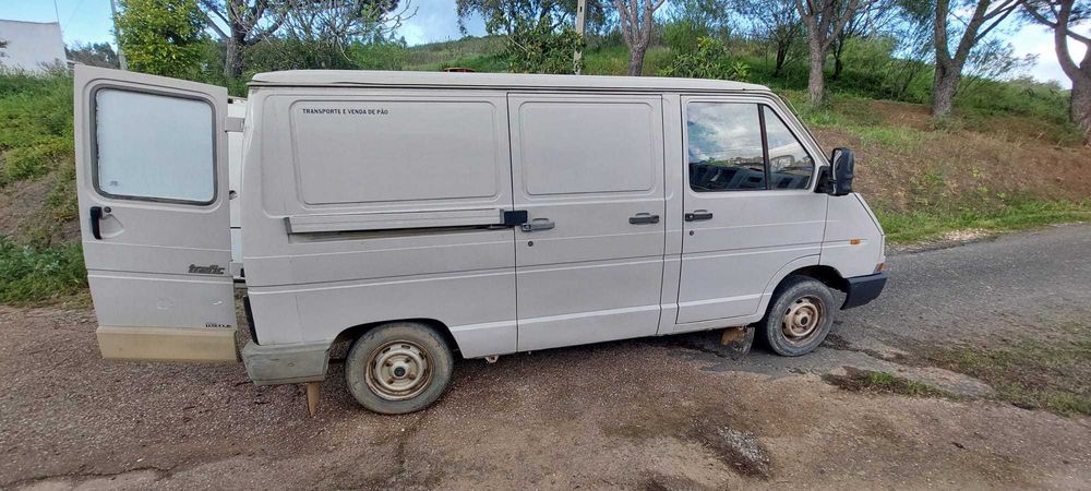 Renault Trafic 1995 – Caixa Isotérmica – Motor Excelente