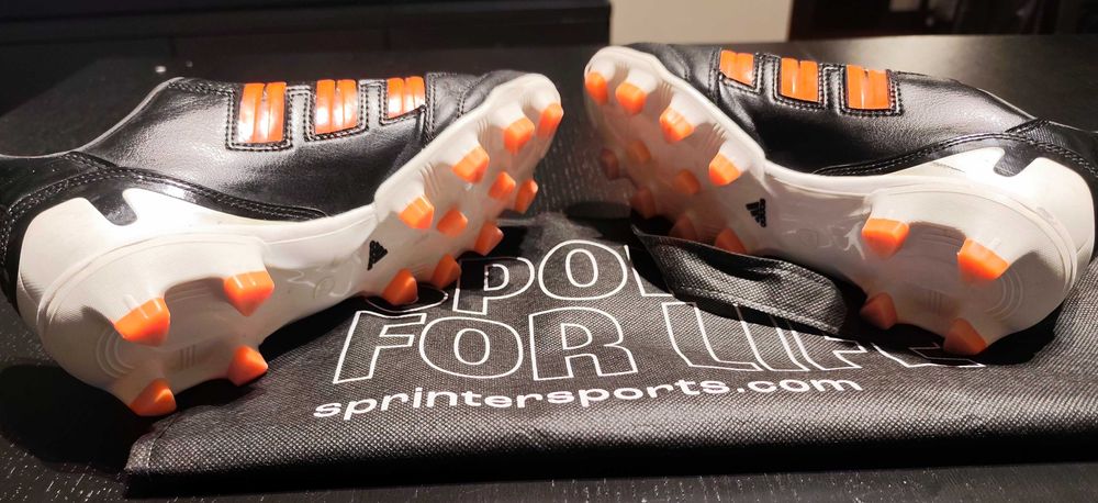 Chuteira Predator Hardground 40