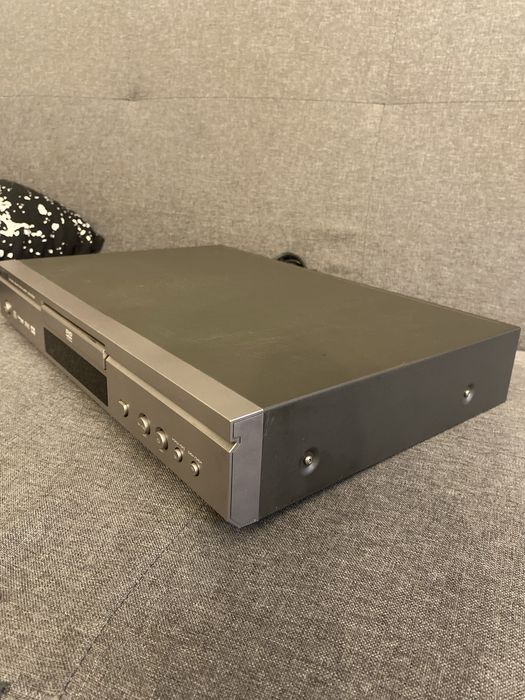 Yamaha dvd-s530.