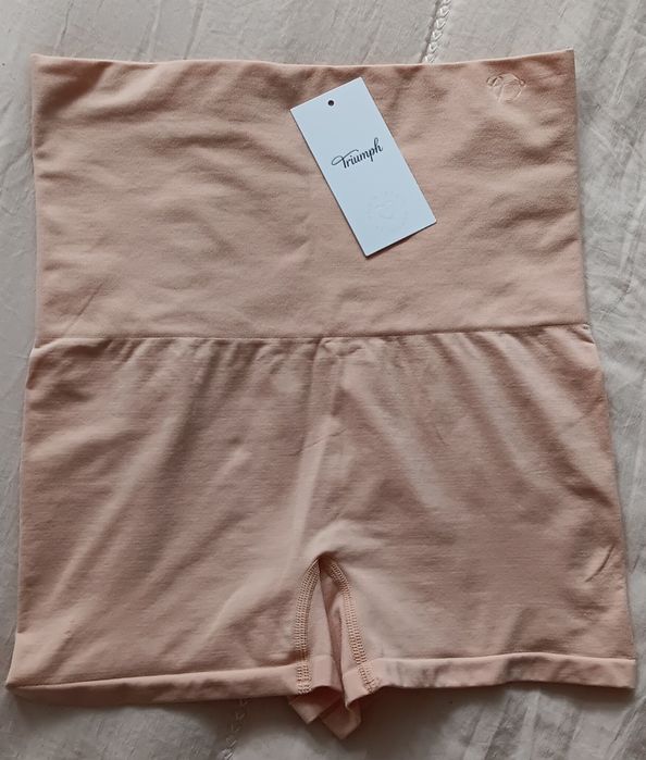 Triumph Soft Sculpt Bandeau Short szorty modelujące rozm. 40