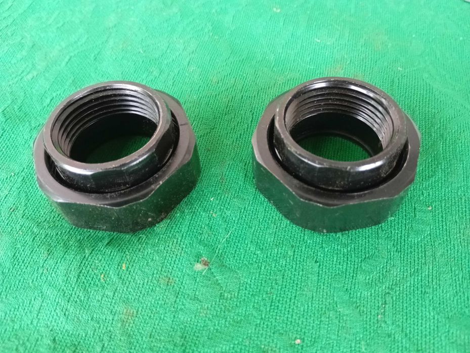 Сгоны для трубы.