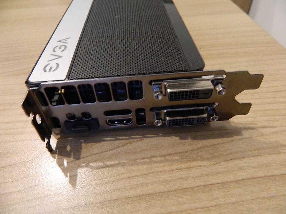 GeForce GTX670 2GB DDR5