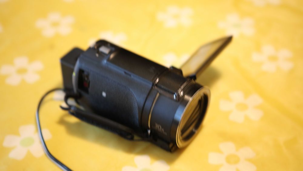 Câmera de vídeo Sony AX43, 4K (Com defeito)
