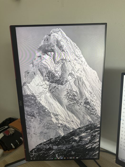 Computador e 2 monitores novos!