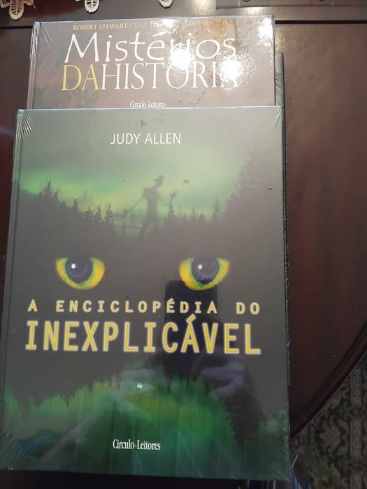 2 Livros de Mistério e Inexplicável