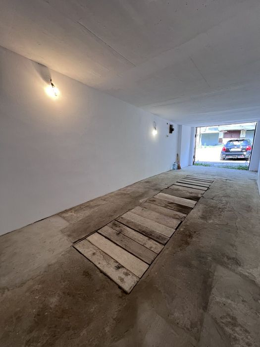 Оренда гараж, Львів, 15 хв від центру, охорона, світло. О. Олеся 2.