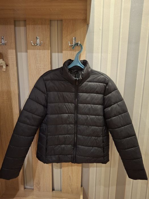 Женская демисезонная куртка фирмы Primark