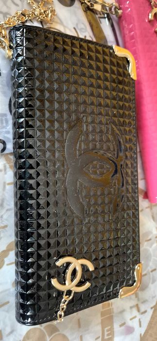 Chanel portfel czarny duzy zlote dodatkii