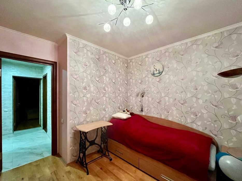 ПРОДАЖ укомплектованої 3-кімнатної квартири в Центрі (Держ.програми)