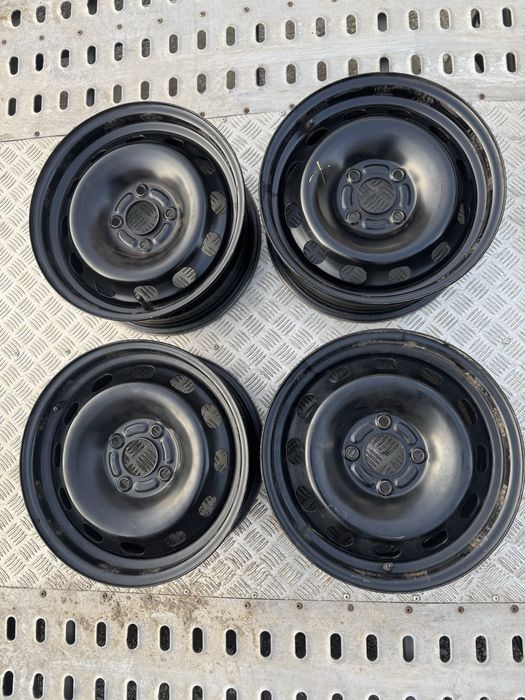 Felgi stalowe  ford 6x15 ET 37.5 czujniki cisnienia