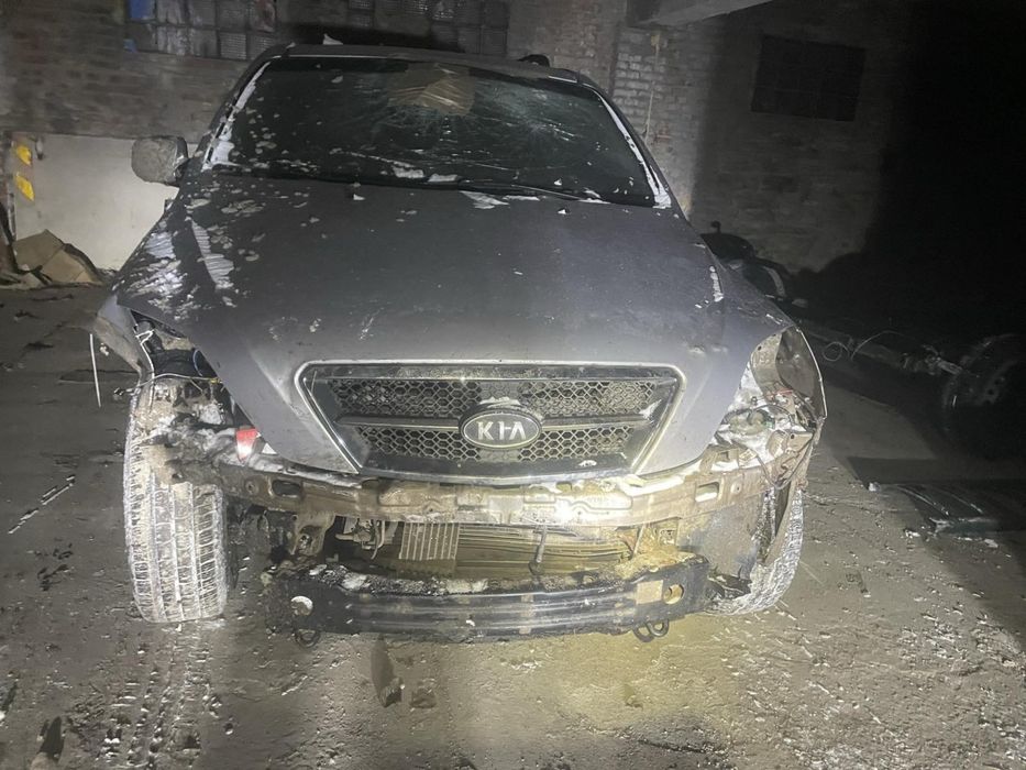 Разборка запчасти шрот Kia Sorento 1 2.5d Соренто разбор 01-06г
