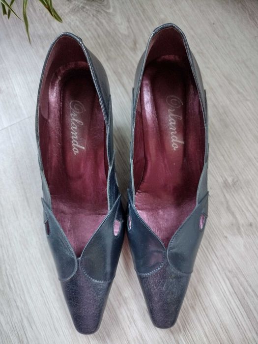 pantofle szpilki buty klasyczne czółenka