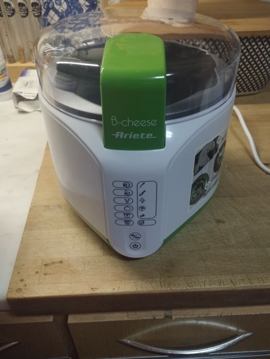 Queijeira e Iogurteira