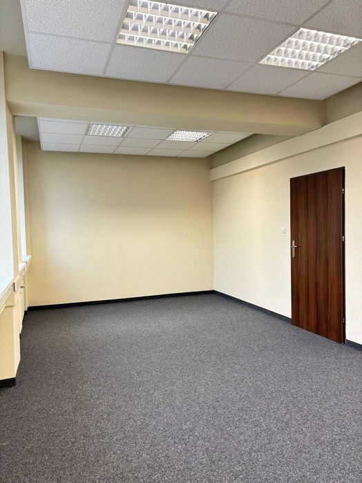 Wynajmę biuro 27,90 m2 Andrychów