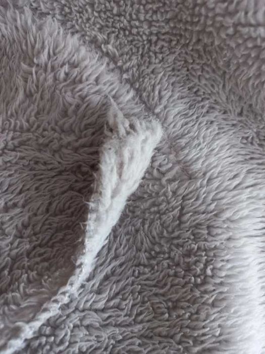 Bluza ocieplana szara pluszowa