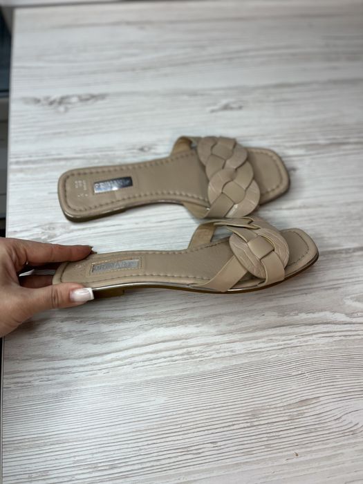 Шлепки, шльопанці