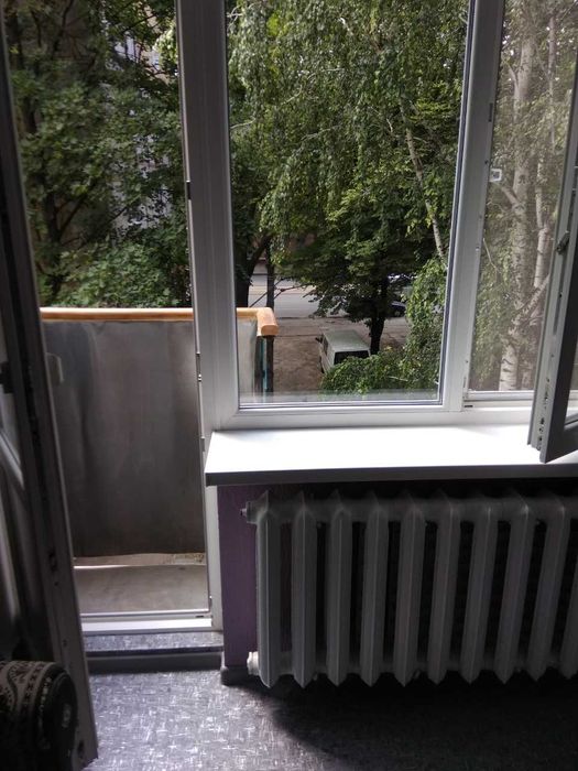 Сдам малосемейку на Титова Богдана Хмельницкого