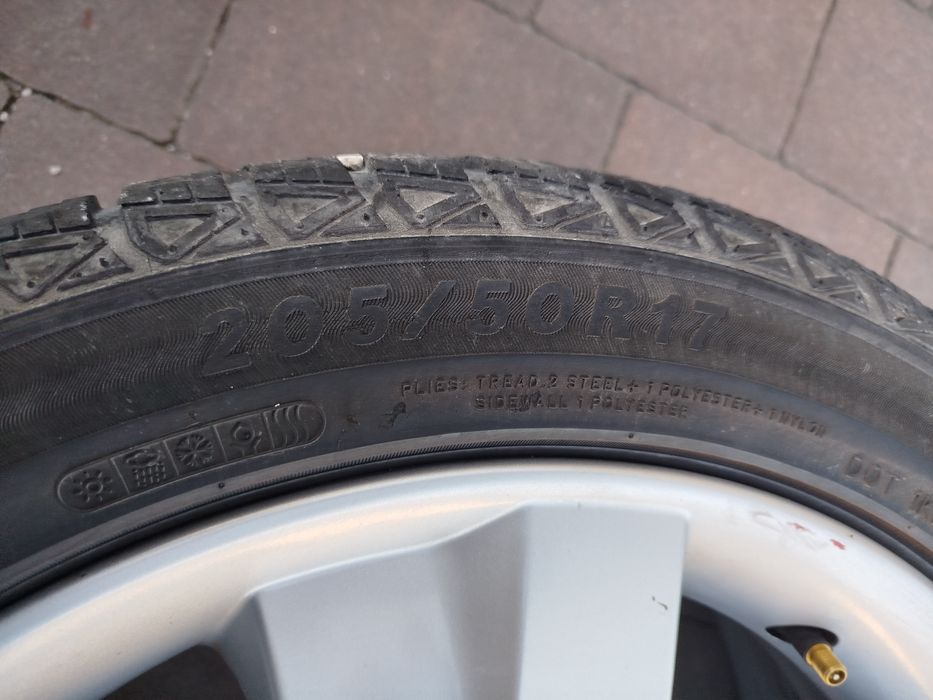 Koła CAŁOROCZNE 17" kia  Venga