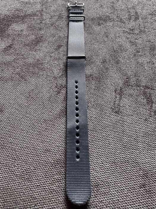Pasek nato 22mm nowy  szary seiko bulova casio citizen