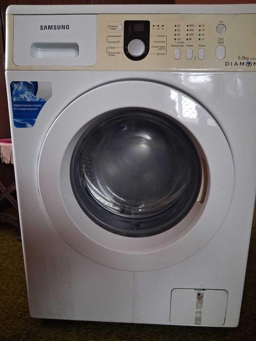 пральна машина самсунг WF8590