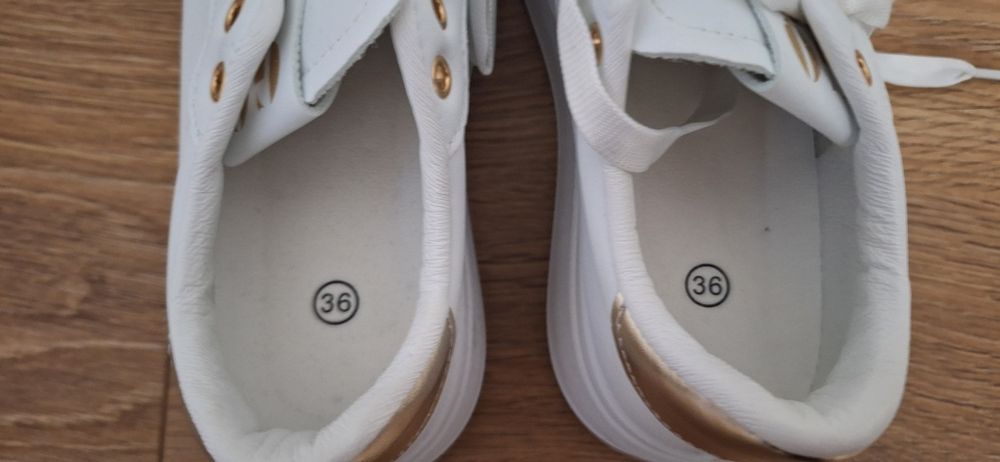 Buty Snekersy r.36