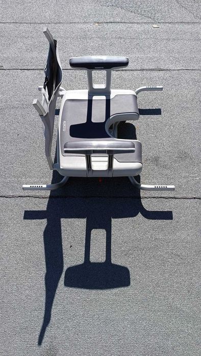 Cadeira de banho para mobilidade reduzida