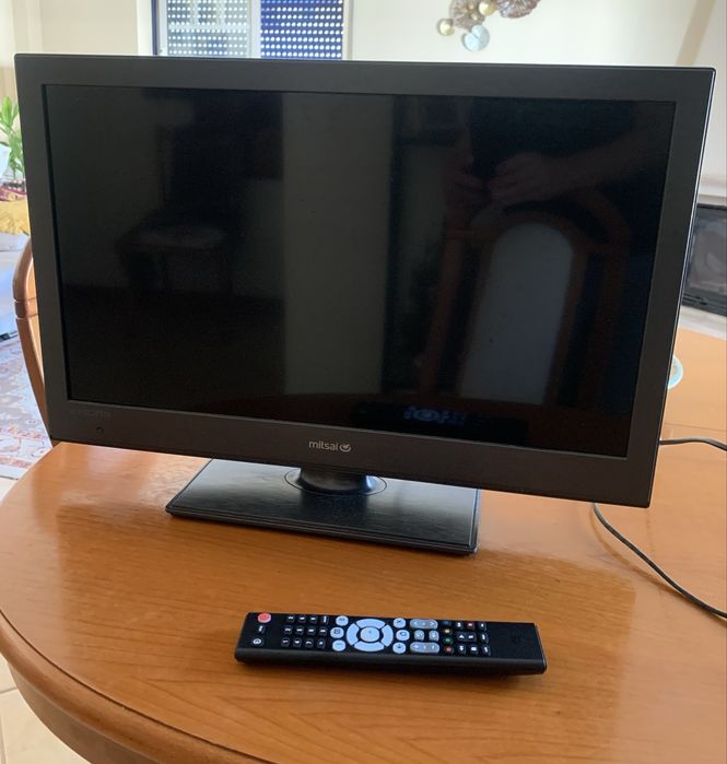 Tv Mitsai 26” com comando