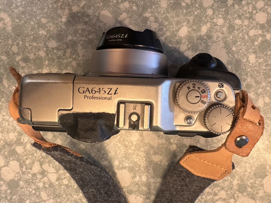 Fujifilm GA645ZI