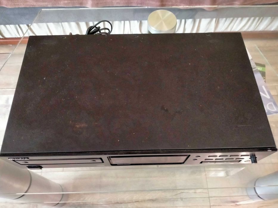 Odtwarzacz CD Kenwood DP-1020