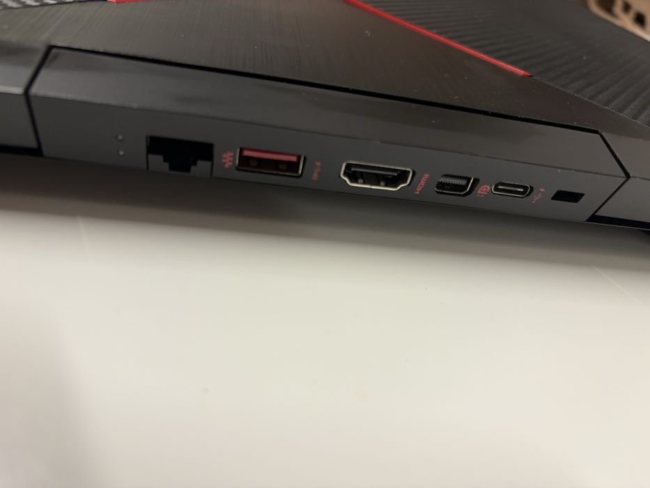 Vendo PC Gaming OMEN 15 ótimo estado