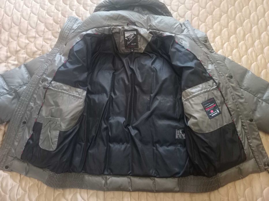 Зимова куртка, пуховик