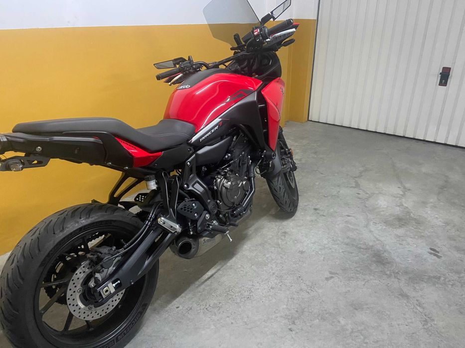 Vendo Mota Yamaha Tracer 7