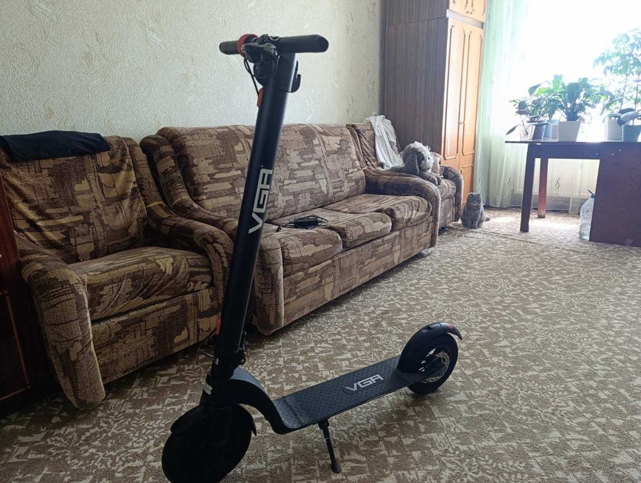 Електросамокат VGA