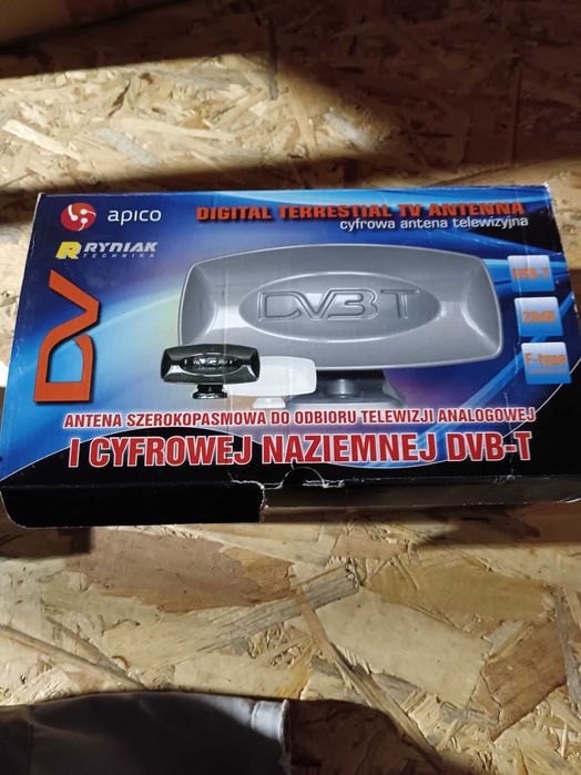 Antena cyfrowa do odbioru telewizji analogowej