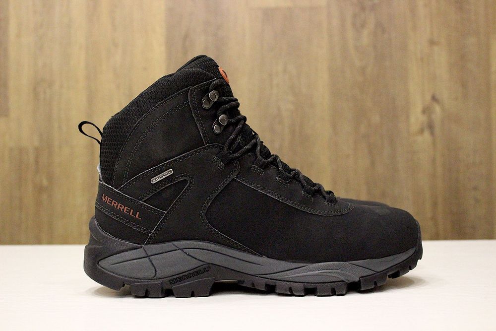 Кроссовки Ботинки трекинговые Merrell® Waterproof Vibram