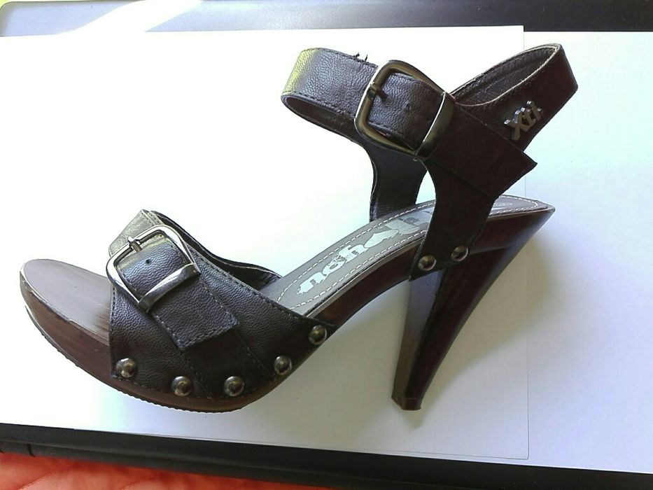 Sapatos de mulher n°38 SP 501