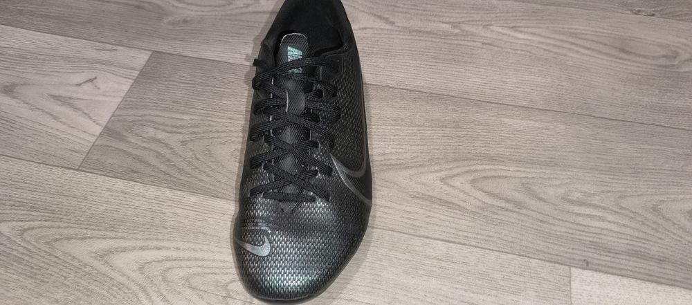 Футбольні бутси nike mercurial