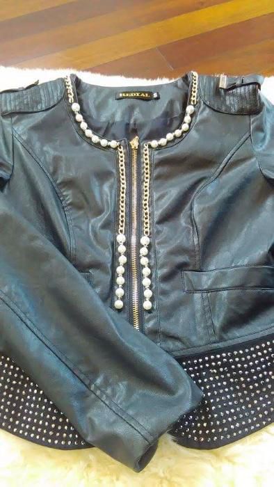 Blusão  imitação pele preto