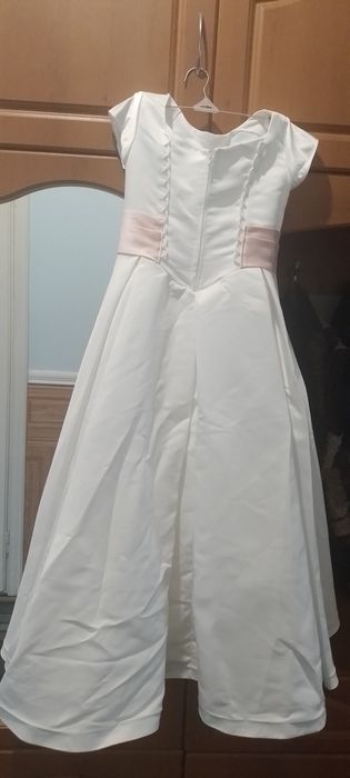 Біле плаття 34 розмір