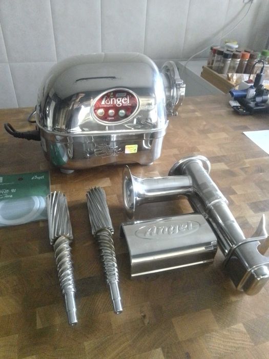 Angel Juicer 5500 – Extração Premium para Sumos de Máxima Qualidade