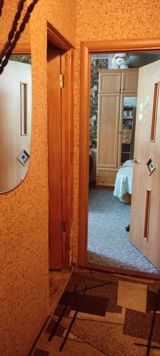 ПРОДАМ 1-но кімнатну квартиру по вул.Військбуд