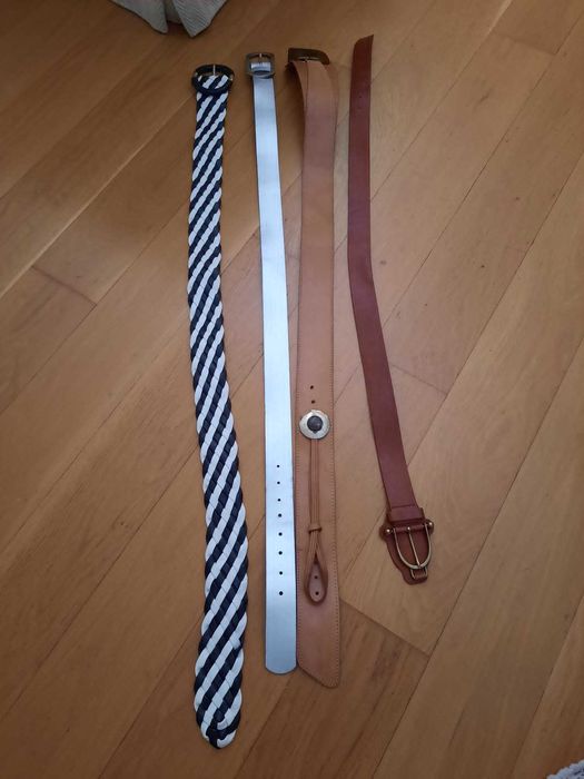 Cintos em pele e outros