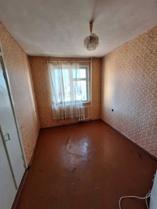 Продам 3 кімнатну квартиру в районі Танку.