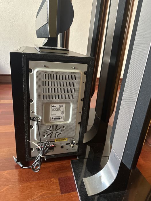 LG SH92TA-S home cinema sound
