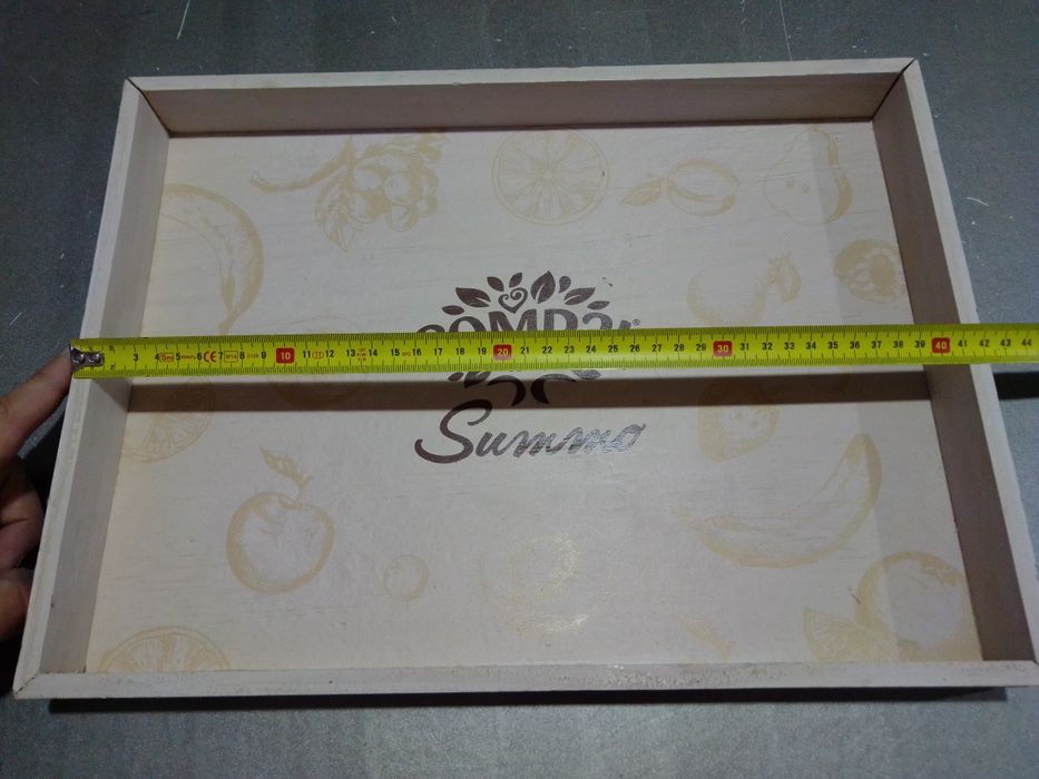 Tabuleiro de madeira Marca Compal