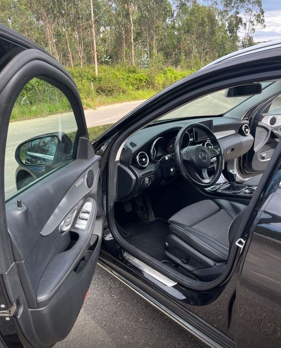Mercedes C200   (Troco)