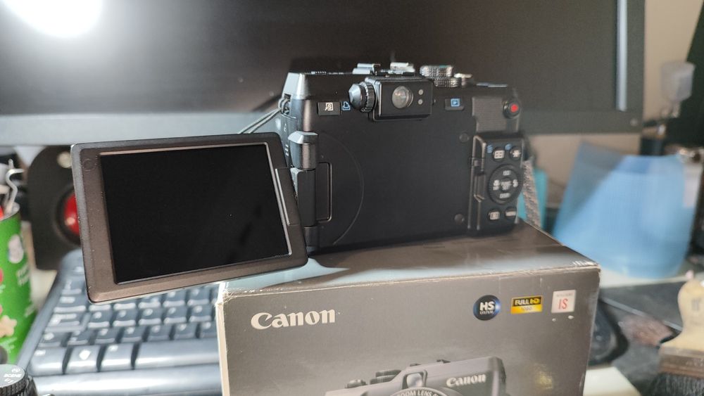 Canon G1X  zoom 28/112mm