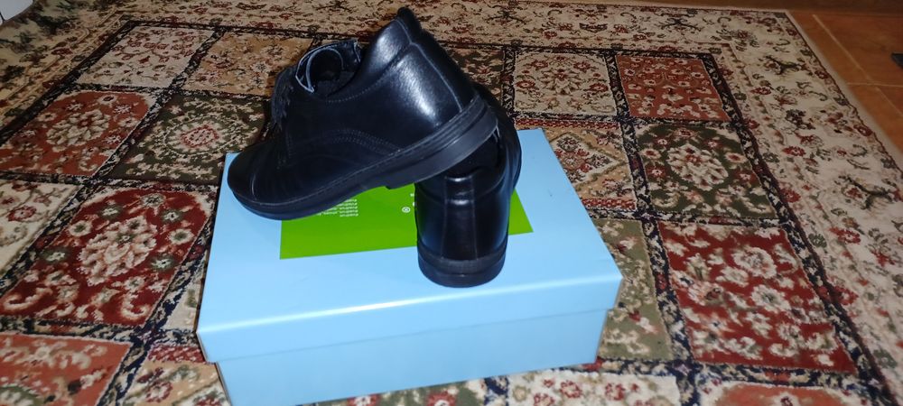 Туфлі чоловічі,шкіряні!